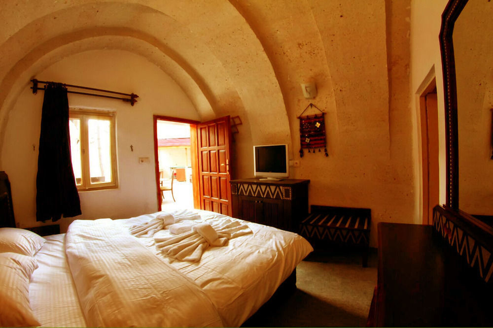 Cappadokiss Cave House Hotel Гьореме Екстериор снимка